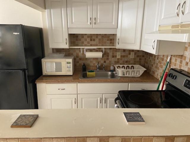 Private Room Near Miami Airport - Free Parking - 01 المظهر الخارجي الصورة