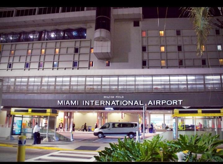 Private Room Near Miami Airport - Free Parking - 01 المظهر الخارجي الصورة